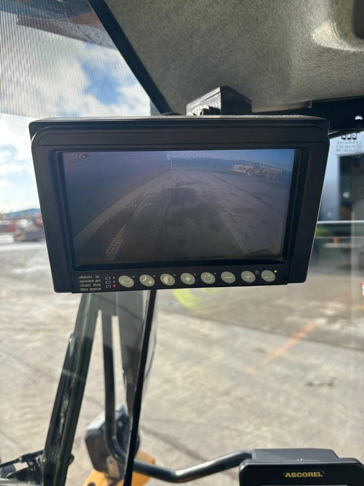 Locação de Volvo L 70 H  Volvo L 70 H: foto 17