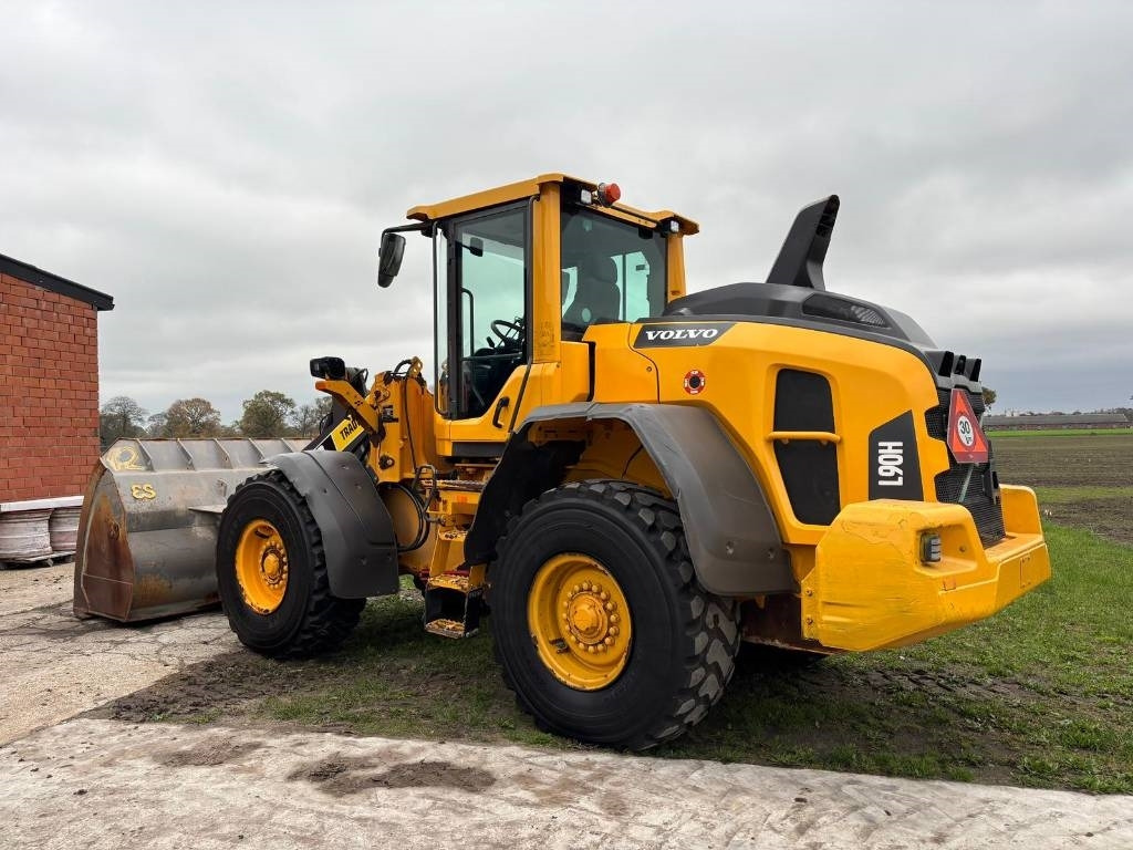 Volvo L 90 H (On Transport)  - Carregadeira de rodas: foto 3 Volvo L 90 H (On Transport)  - Carregadeira de rodas: foto 3