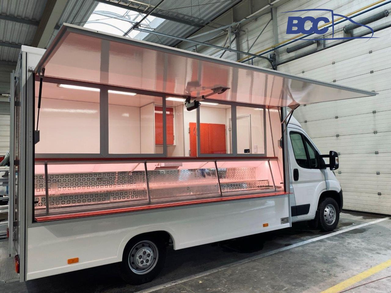 BCC POLSKA - FOOD TRUCK - MOBILNY SKLEP MIĘSNY PEUGEOT BOXER - Food truck: foto 1 BCC POLSKA - FOOD TRUCK - MOBILNY SKLEP MIĘSNY PEUGEOT BOXER - Food truck: foto 1