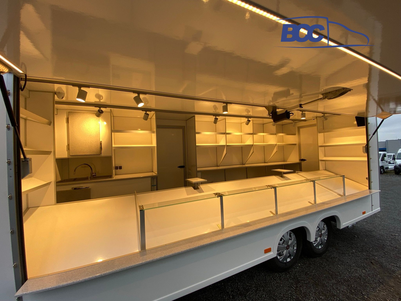 BCC POLSKA - FOOD TRUCK - MOBILNY SKLEP SPOŻYWCZY, AUTO SKLEP SPOŻYWCZY - PEUGEOT BOXER - Food truck: foto 3 BCC POLSKA - FOOD TRUCK - MOBILNY SKLEP SPOŻYWCZY, AUTO SKLEP SPOŻYWCZY - PEUGEOT BOXER - Food truck: foto 3