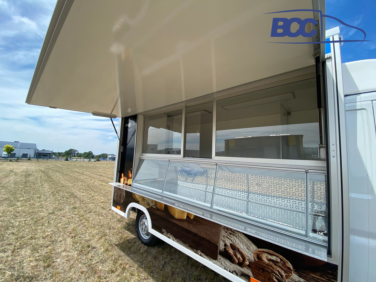 BCC POLSKA - FOOD TRUCK - SAMOCHÓD DO SPRZEDAŻY SERÓW, FOOD TRUCK Z NABIAŁEM, AUTO SKLEP - PEUGEOT BOXER - Food truck: foto 5 BCC POLSKA - FOOD TRUCK - SAMOCHÓD DO SPRZEDAŻY SERÓW, FOOD TRUCK Z NABIAŁEM, AUTO SKLEP - PEUGEOT BOXER - Food truck: foto 5