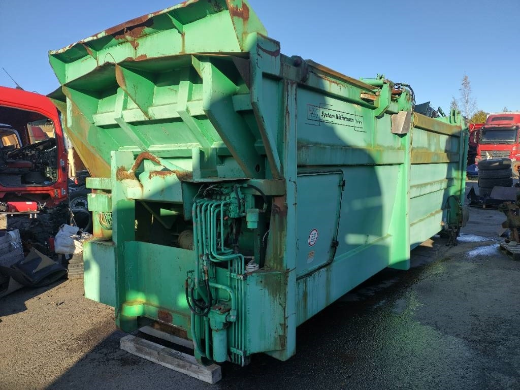 Etulastaaja/molok koukkulava Puristava  - Contentor ampliroll: foto 2 Etulastaaja/molok koukkulava Puristava  - Contentor ampliroll: foto 2