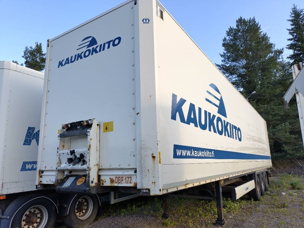 Krone 13,60 kaappi puolikas - Semireboque furgão: foto 1 Krone 13,60 kaappi puolikas - Semireboque furgão: foto 1