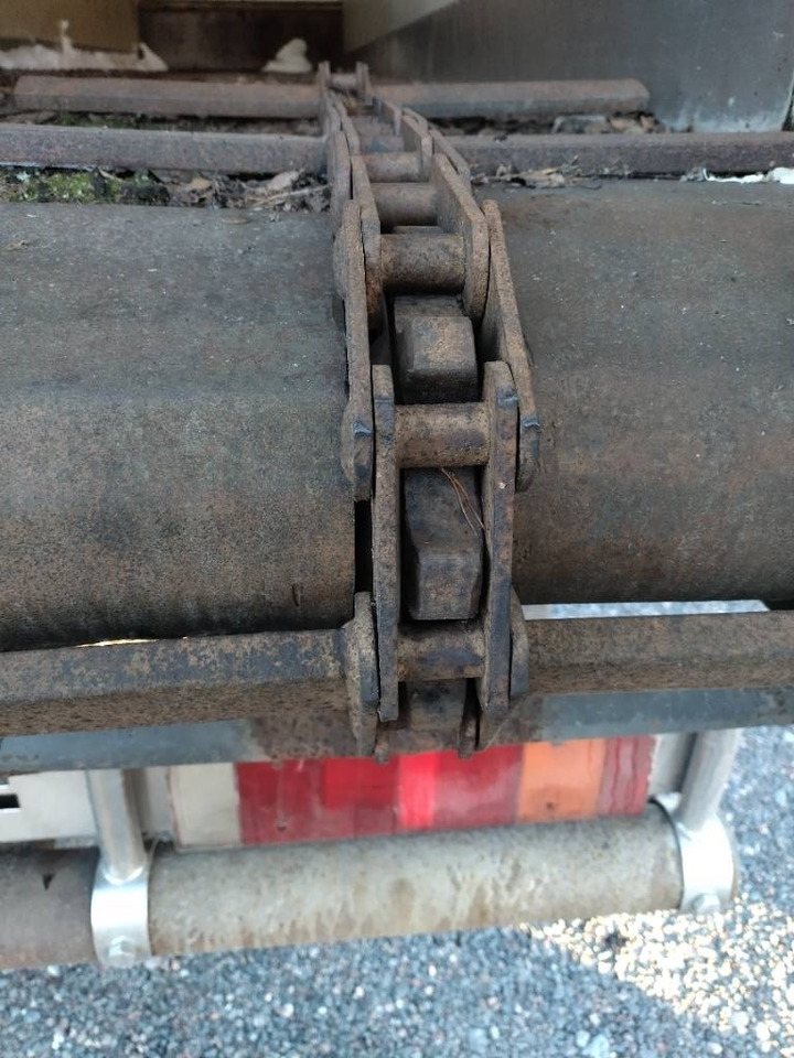 Lipe 81 mottinen ketjupurku kärry, rautajouset - Reboque agrícola: foto 5 Lipe 81 mottinen ketjupurku kärry, rautajouset - Reboque agrícola: foto 5