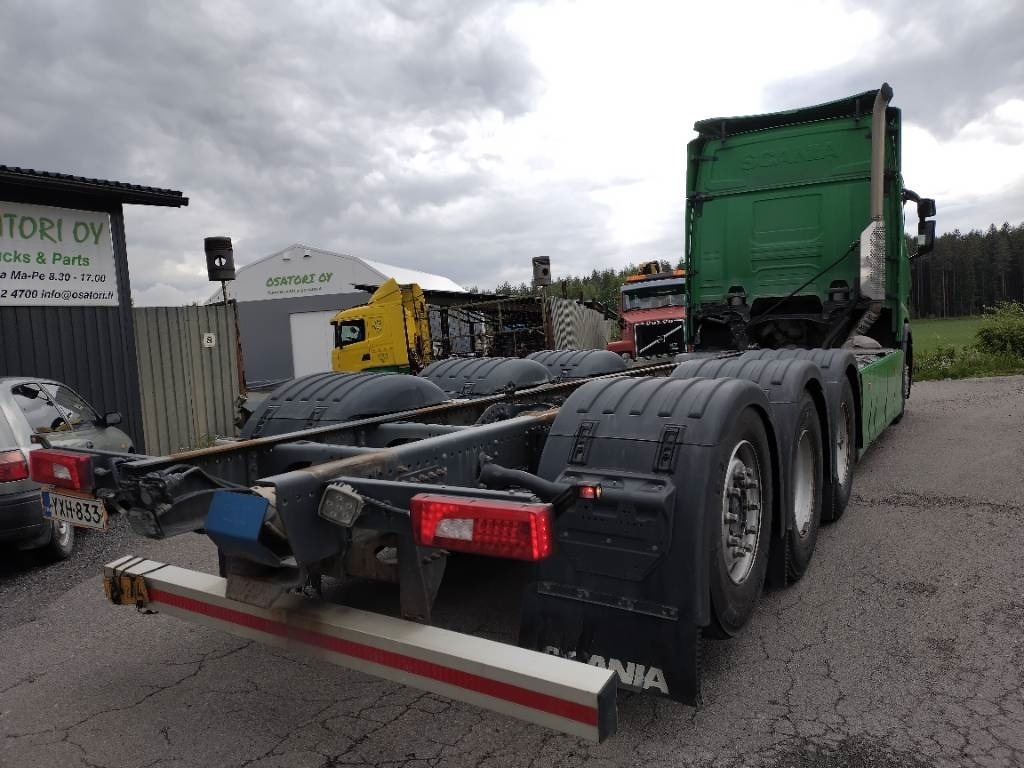Scania R580 8x4 alusta 710tkm!! - Caminhão chassi: foto 3 Scania R580 8x4 alusta 710tkm!! - Caminhão chassi: foto 3
