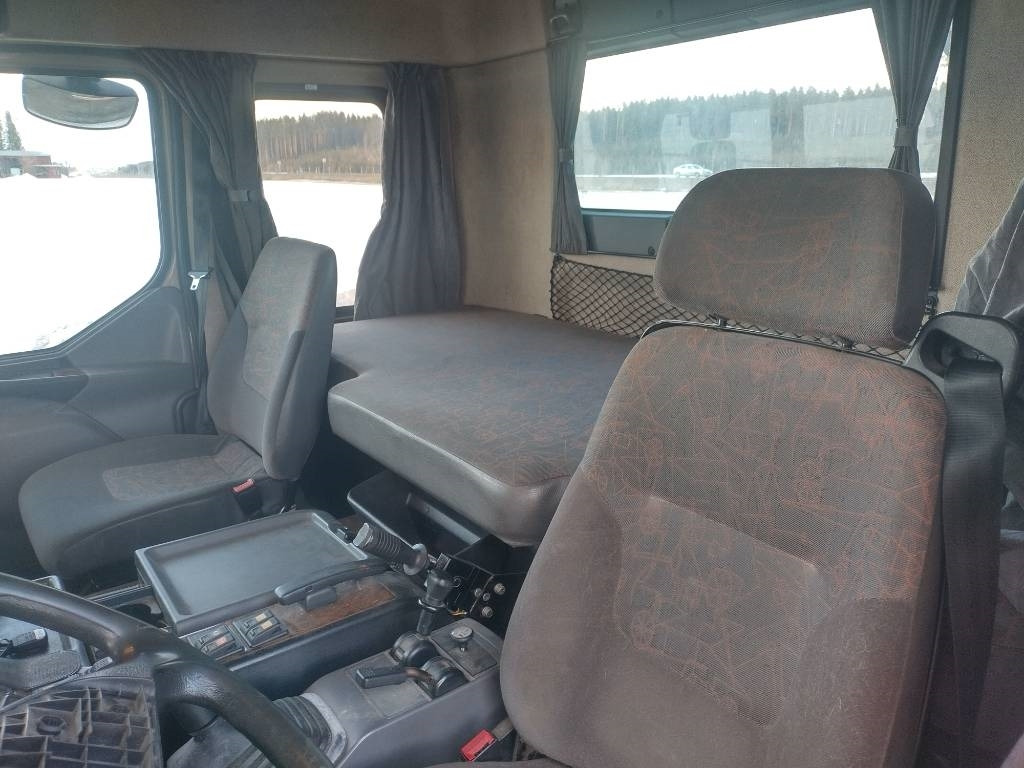 Caminhão tanque Sisu E14 8x2 kippipainepytty+kompura: foto 7