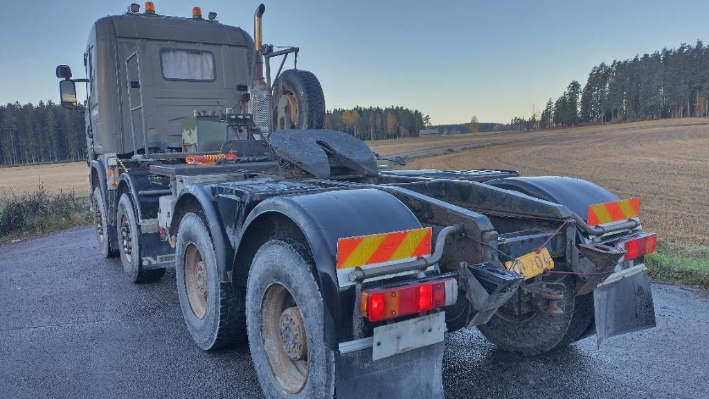 Scania R144 530 8x4 RASKASVETURI - Tractor: foto 3 Scania R144 530 8x4 RASKASVETURI - Tractor: foto 3