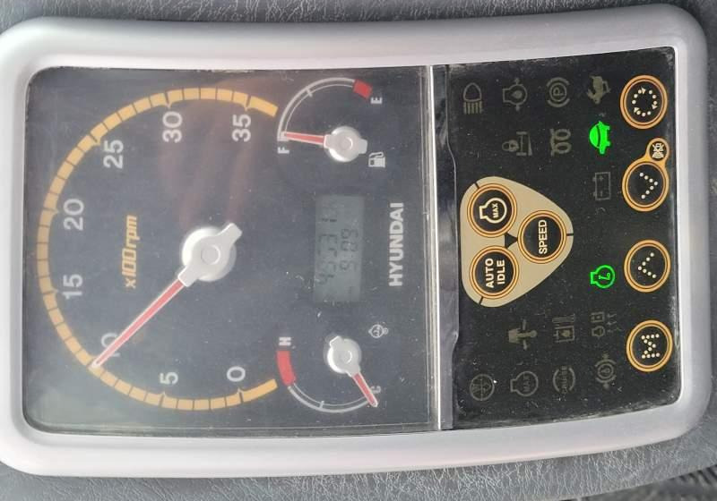 Hyundai ROBEX 55W-9 EXCAVATOR / SPROWADZONY Z FRANCJI - Escavadeira de rodas: foto 3 Hyundai ROBEX 55W-9 EXCAVATOR / SPROWADZONY Z FRANCJI - Escavadeira de rodas: foto 3