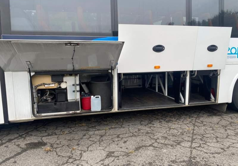 Irisbus EVADYS H / SPROWADZONY/ WC / MANUAL / KLIMA - Autocarro: foto 5 Irisbus EVADYS H / SPROWADZONY/ WC / MANUAL / KLIMA - Autocarro: foto 5