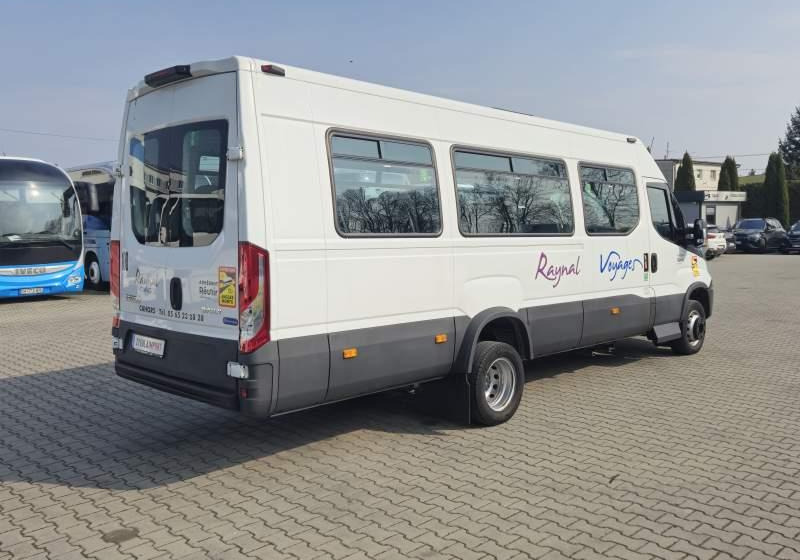 Iveco A60C15 / SPROWADZONE / EURO 6 / 39 000 KM - Micro-ônibus, Furgão de passageiros: foto 3 Iveco A60C15 / SPROWADZONE / EURO 6 / 39 000 KM - Micro-ônibus, Furgão de passageiros: foto 3