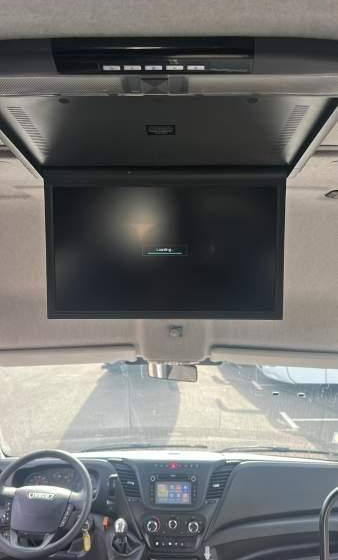 Iveco DAILY/ SPROWADZONE / 2X KLIMA / TV / 108 000 KM - Micro-ônibus, Furgão de passageiros: foto 4 Iveco DAILY/ SPROWADZONE / 2X KLIMA / TV / 108 000 KM - Micro-ônibus, Furgão de passageiros: foto 4