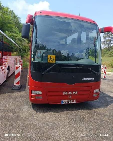 MAN LION'S COACH L / SPROWADZONY / 65 MIEJSC/ EURO 5 - Autocarro: foto 3 MAN LION'S COACH L / SPROWADZONY / 65 MIEJSC/ EURO 5 - Autocarro: foto 3