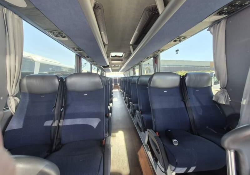 MAN LION'S COACH/ SPROWADZONY / 55 MIEJSC/ EURO 6 - Autocarro: foto 2 MAN LION'S COACH/ SPROWADZONY / 55 MIEJSC/ EURO 6 - Autocarro: foto 2