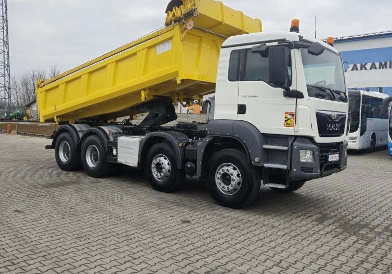 MAN TGS 35.440/SPROWADZONY Z FR/8x4/EURO6 - Caminhão basculante: foto 3 MAN TGS 35.440/SPROWADZONY Z FR/8x4/EURO6 - Caminhão basculante: foto 3