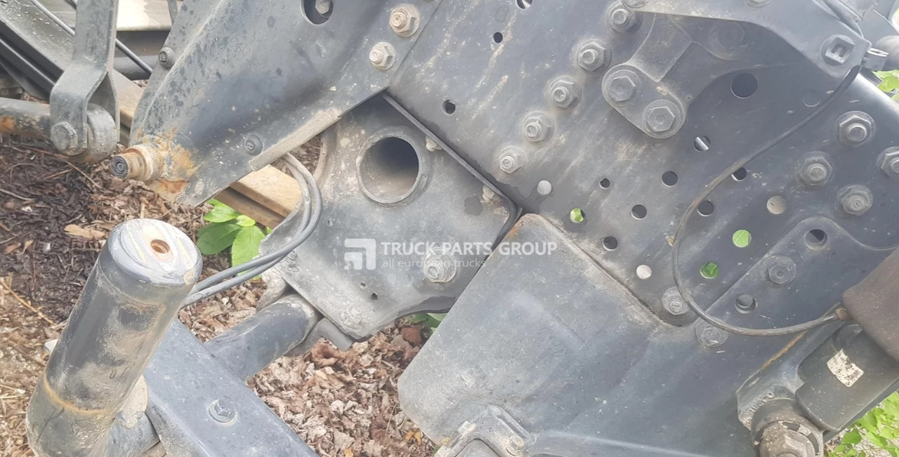 IVECO IVECO STRALIS EURO6 front frame part, bumper holder, springs suspension 504027363, 2883615, 41201584, archer shasis balk, brackets 9948689, 99486841, 41031510, 41032379, 41033241, 41036073, 41213881, - Estrutura/ Châssis de Caminhão: foto 3 IVECO IVECO STRALIS EURO6 front frame part, bumper holder, springs suspension 504027363, 2883615, 41201584, archer shasis balk, brackets 9948689, 99486841, 41031510, 41032379, 41033241, 41036073, 41213881, - Estrutura/ Châssis de Caminhão: foto 3