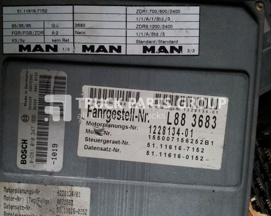 MAN ECU EDC, engine control unit 4 series , L2000, 51116167173, 5111 control unit - Centralina electrónica de Caminhão: foto 3 MAN ECU EDC, engine control unit 4 series , L2000, 51116167173, 5111 control unit - Centralina electrónica de Caminhão: foto 3