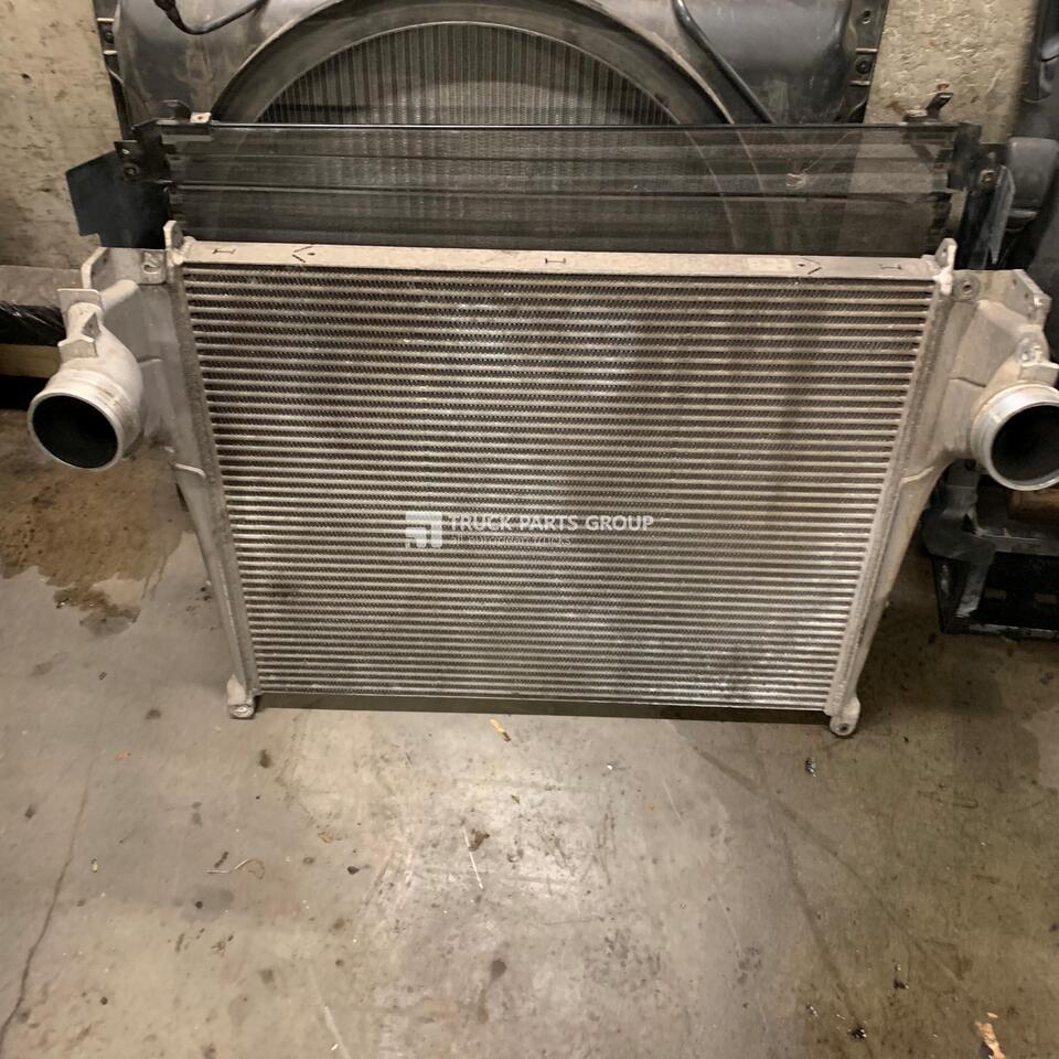 MERCEDES-BENZ Mercedes-Benz MP4, Actros radiator, water cooler system, engine cooling radiator, intercooler 9605013801 - Radiador de Caminhão: foto 1 MERCEDES-BENZ Mercedes-Benz MP4, Actros radiator, water cooler system, engine cooling radiator, intercooler 9605013801 - Radiador de Caminhão: foto 1