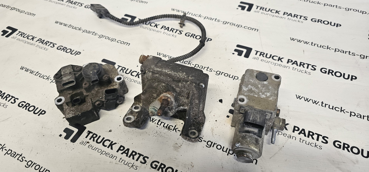 Mercedes Benz Actros MP4 EURO5, EURO 5, EURO6, EURO 6 emission actuator motor, EGR exhaust gas recirculation valve, turbo valve 4701500994, 4701500694, 4701500494, 4701500594, 4701500794, 4701500894, - Motor e peças de Caminhão: foto 1 Mercedes Benz Actros MP4 EURO5, EURO 5, EURO6, EURO 6 emission actuator motor, EGR exhaust gas recirculation valve, turbo valve 4701500994, 4701500694, 4701500494, 4701500594, 4701500794, 4701500894, - Motor e peças de Caminhão: foto 1