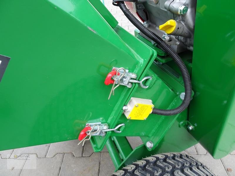 Estilhaçadora de madeira nuevo Agri Farm WOD7 15PS Benzin Motor Holzhäcksler Häcksler Schredder Gartenhäcksler Hacker NEU: foto 10