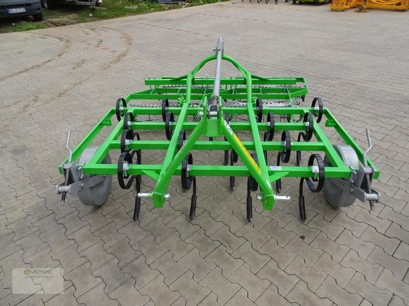 BOMET Saatbettkombination 300cm Bomet Carina 300 Grubber Kultivator NEU - Maquina para lavrar a terra: foto 1 BOMET Saatbettkombination 300cm Bomet Carina 300 Grubber Kultivator NEU - Maquina para lavrar a terra: foto 1