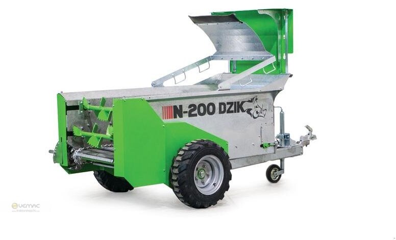 CYNKOMET Miststreuer Anhänger Cynkomet N-200 DZIK 800kg Streuer Mis - Espalhador de estrume: foto 2 CYNKOMET Miststreuer Anhänger Cynkomet N-200 DZIK 800kg Streuer Mis - Espalhador de estrume: foto 2