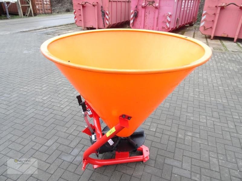 Dexwal Salzstreuer Düngerstreuer Streuer Trichterstreuer 400 Liter - Espalhador de areia/ Sal: foto 4 Dexwal Salzstreuer Düngerstreuer Streuer Trichterstreuer 400 Liter - Espalhador de areia/ Sal: foto 4