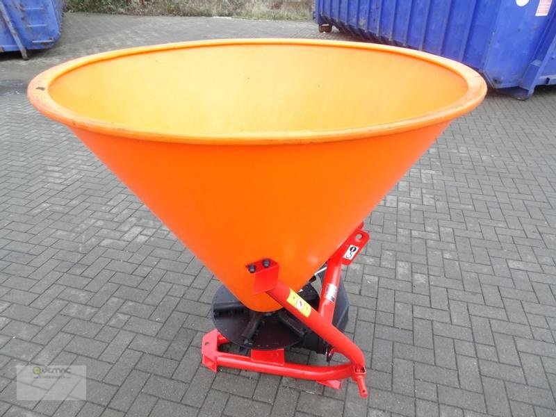 Espalhador de areia/ Sal nuevo Dexwal Salzstreuer Düngerstreuer Streuer Trichterstreuer 500 Liter: foto 6