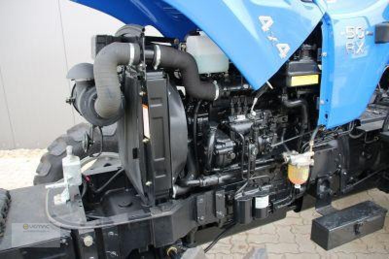 Solis Solis 50 Traktor Trecker Schlepper Bulldog Allrad 50PS NEU - Trator: foto 4 Solis Solis 50 Traktor Trecker Schlepper Bulldog Allrad 50PS NEU - Trator: foto 4