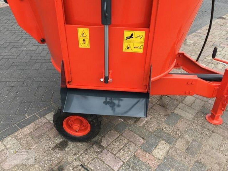 Vemac Futtermischwagen Futterwagen Boxer FM200S Anhänger Futter NEU - Misturadora Alimentadora: foto 4 Vemac Futtermischwagen Futterwagen Boxer FM200S Anhänger Futter NEU - Misturadora Alimentadora: foto 4