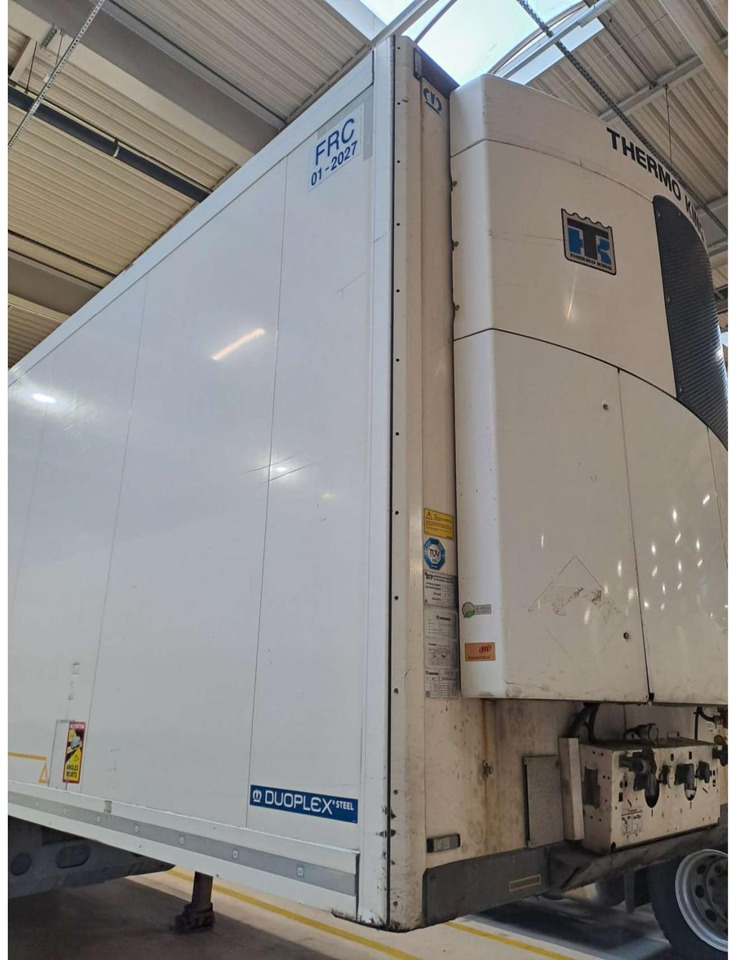 2018 Krone SDR Double Deck Cool Liner FP45 ThermoKing SLXi 300 Lifting Axle - Semireboque frigorífico: foto 5 2018 Krone SDR Double Deck Cool Liner FP45 ThermoKing SLXi 300 Lifting Axle - Semireboque frigorífico: foto 5