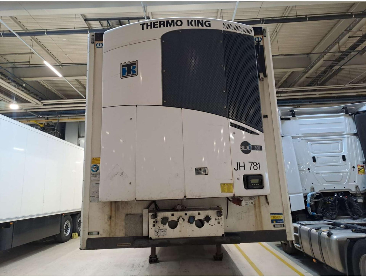 2018 Krone SDR Double Deck Cool Liner FP45 ThermoKing SLXi 300 Lifting Axle - Semireboque frigorífico: foto 1 2018 Krone SDR Double Deck Cool Liner FP45 ThermoKing SLXi 300 Lifting Axle - Semireboque frigorífico: foto 1