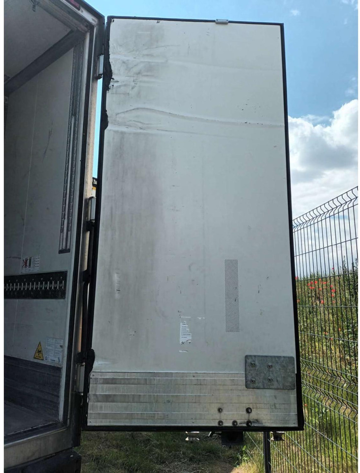 2018 Krone SDR Double Deck Cool Liner FP60 ThermoKing SLXi 300 Lifting Axle - Semireboque frigorífico: foto 2 2018 Krone SDR Double Deck Cool Liner FP60 ThermoKing SLXi 300 Lifting Axle - Semireboque frigorífico: foto 2