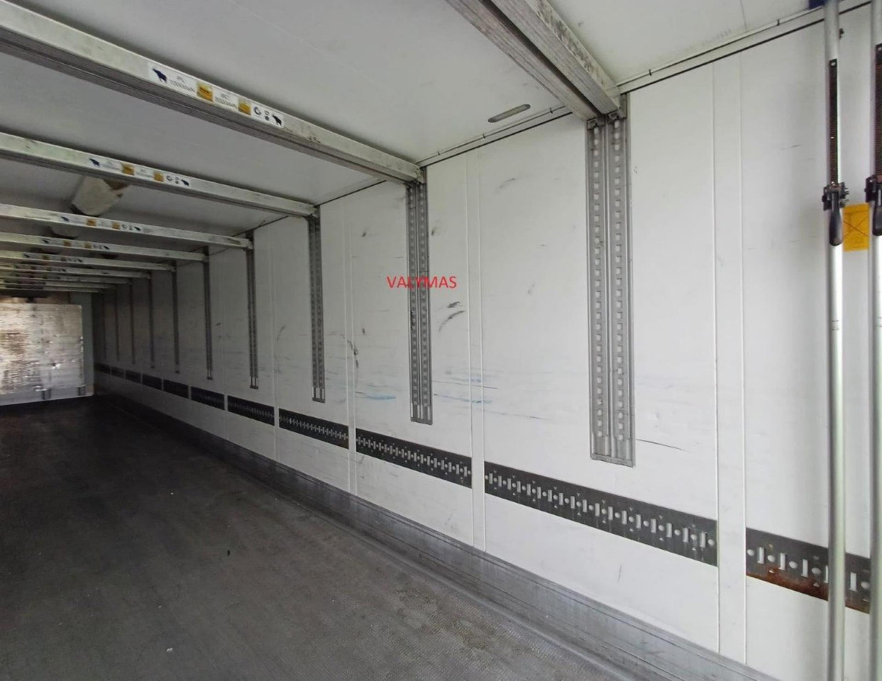 2018 Schmitz Cargobull SKO Double Deck FP 45 ThermoKing SLXi 300 Lifting Axle - Semireboque frigorífico: foto 5 2018 Schmitz Cargobull SKO Double Deck FP 45 ThermoKing SLXi 300 Lifting Axle - Semireboque frigorífico: foto 5