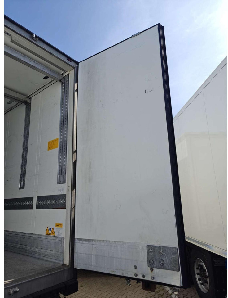 2018 Schmitz Cargobull SKO Double Deck FP 60 ThermoKing SLXi 300 Lifting Axle - Semireboque frigorífico: foto 2 2018 Schmitz Cargobull SKO Double Deck FP 60 ThermoKing SLXi 300 Lifting Axle - Semireboque frigorífico: foto 2