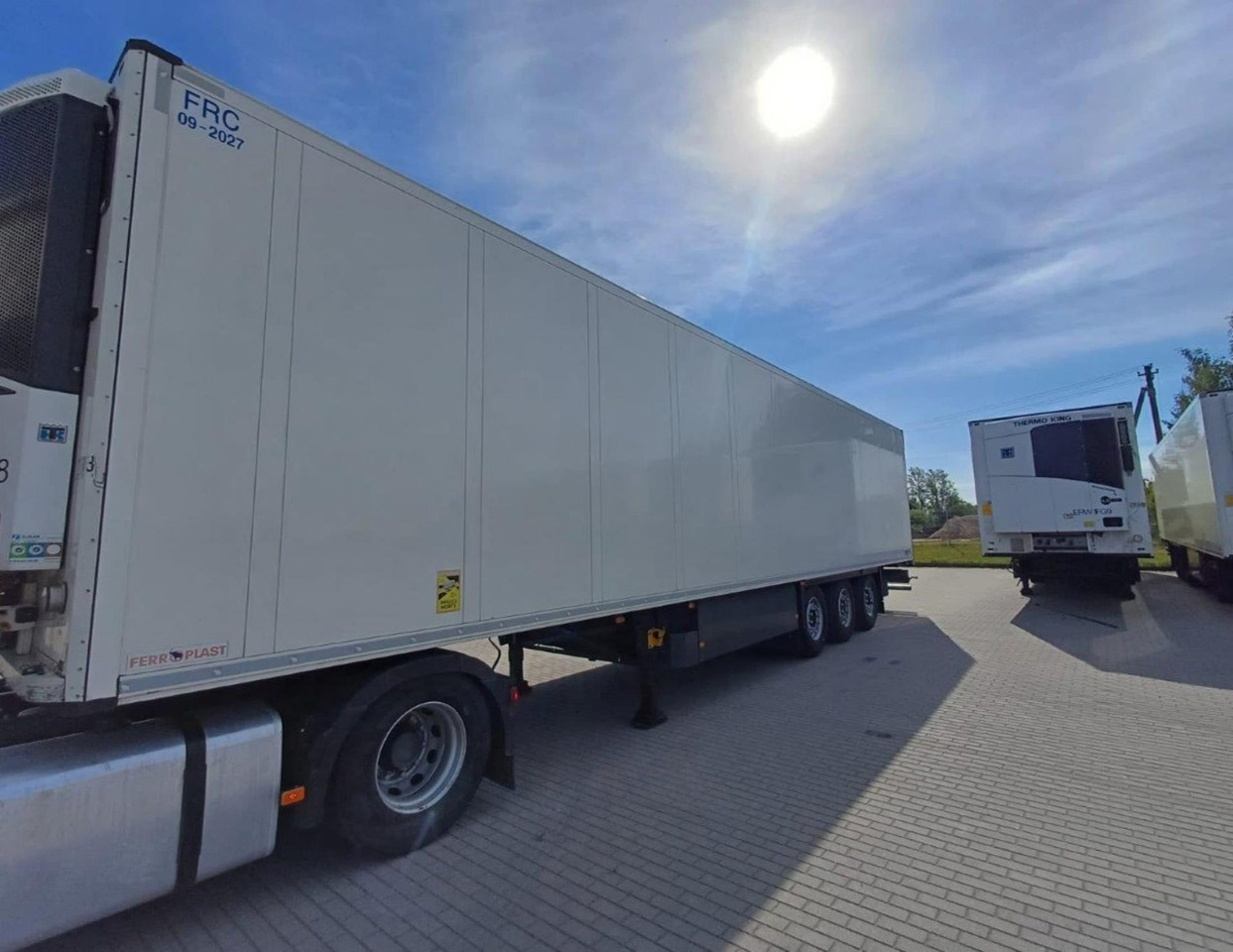 2018 Schmitz Cargobull SKO Double Deck FP 60 ThermoKing SLXi 300 Lifting Axle - Semireboque frigorífico: foto 5 2018 Schmitz Cargobull SKO Double Deck FP 60 ThermoKing SLXi 300 Lifting Axle - Semireboque frigorífico: foto 5