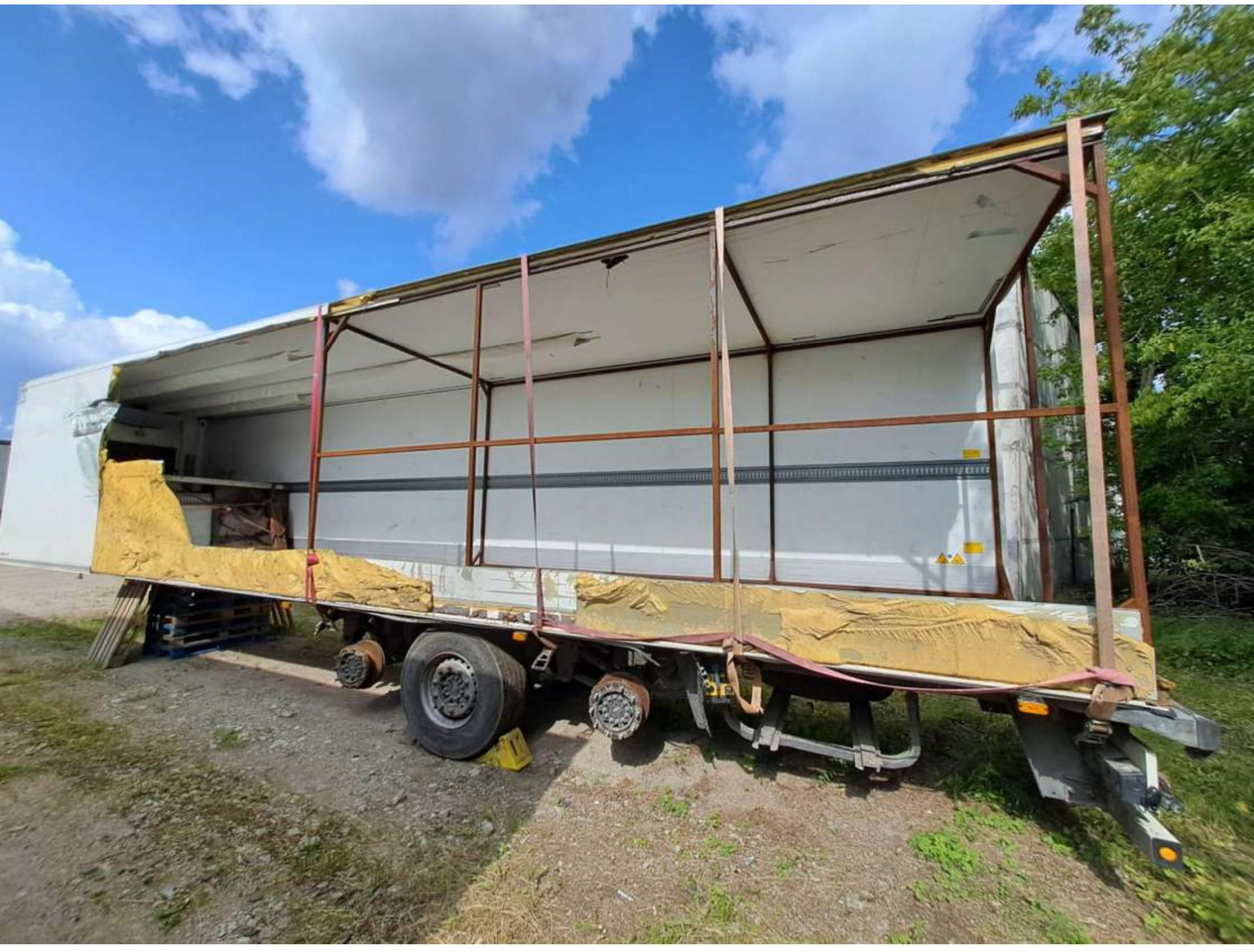 2023 Schmitz Cargobull SKO FP 60 ThermoKing SLXi 300 - Semireboque frigorífico: foto 4 2023 Schmitz Cargobull SKO FP 60 ThermoKing SLXi 300 - Semireboque frigorífico: foto 4