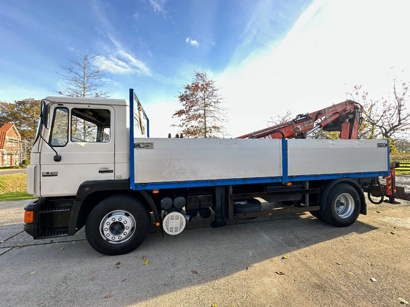 MAN 19.272 F90 / NL TRUCK / 4X2 / EURO1 / ATLAS AK140.1-6,2/1 / MANUAL / FIRST OWNER - Caminhão grua: foto 4 MAN 19.272 F90 / NL TRUCK / 4X2 / EURO1 / ATLAS AK140.1-6,2/1 / MANUAL / FIRST OWNER - Caminhão grua: foto 4