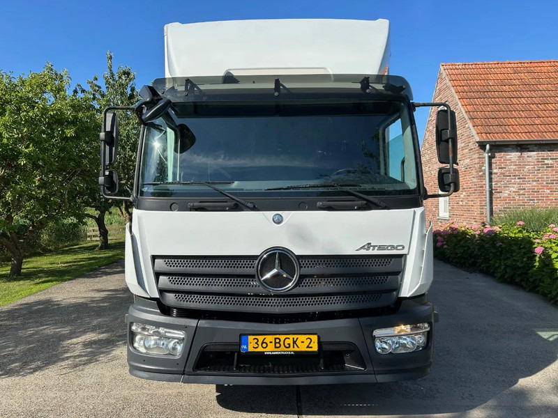 Mercedes-Benz Atego 1218 / NL TRUCK / EURO 6 / BOX + LIFT / 12T - Caminhão furgão: foto 2 Mercedes-Benz Atego 1218 / NL TRUCK / EURO 6 / BOX + LIFT / 12T - Caminhão furgão: foto 2