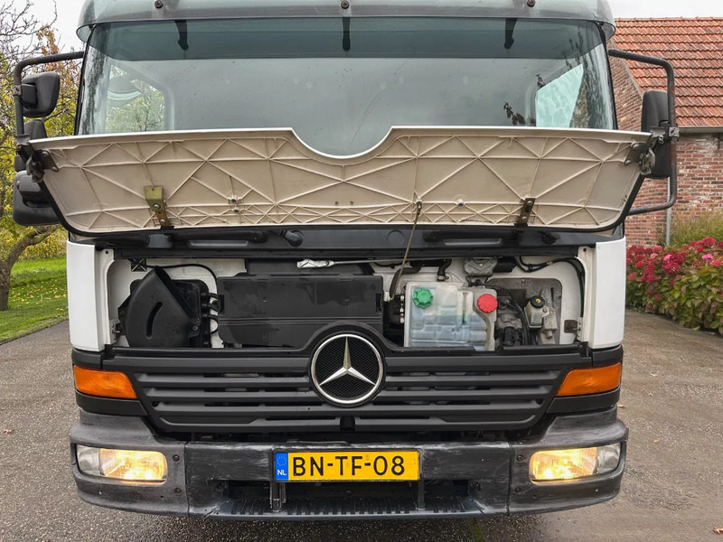Mercedes-Benz Atego 815 / NL TRUCK / EURO 3 / LOW KM / BOX+LIFT / MANUAL / ANALOG TACHO - Caminhão furgão: foto 3 Mercedes-Benz Atego 815 / NL TRUCK / EURO 3 / LOW KM / BOX+LIFT / MANUAL / ANALOG TACHO - Caminhão furgão: foto 3