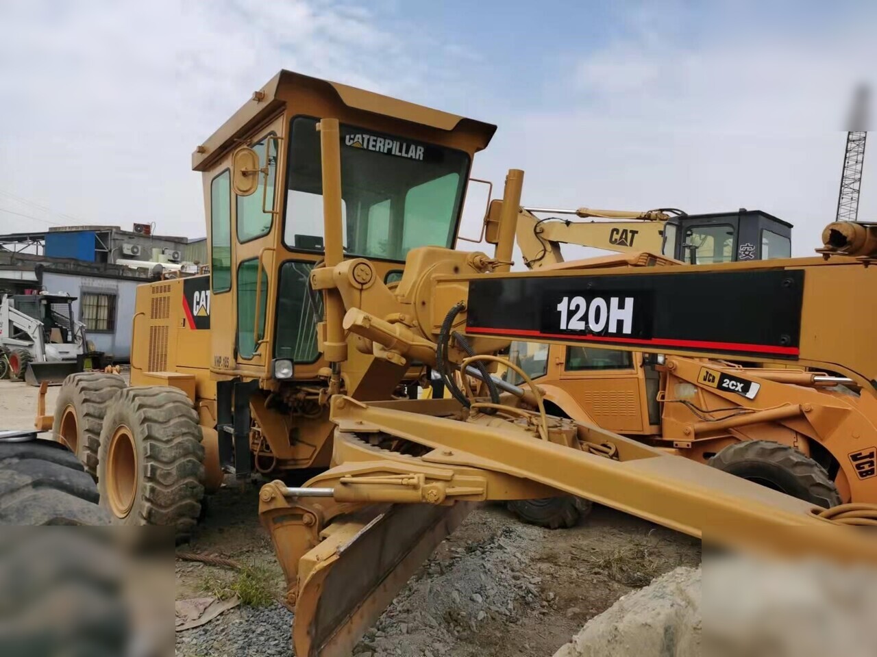 CATERPILLAR 120H - Motoniveladora: foto 4 CATERPILLAR 120H - Motoniveladora: foto 4