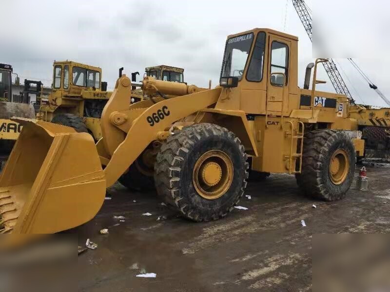 CATERPILLAR 966C - Carregadeira de rodas: foto 1 CATERPILLAR 966C - Carregadeira de rodas: foto 1