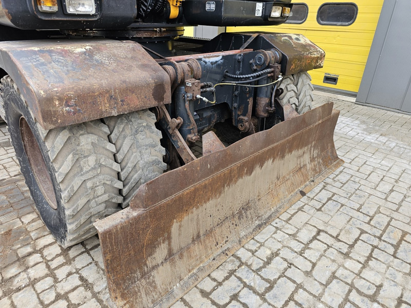 Escavadeira de rodas Hyundai R140W-7A: foto 19
