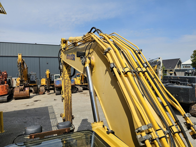 Escavadora de rastos Komatsu PC210LC-8: foto 13