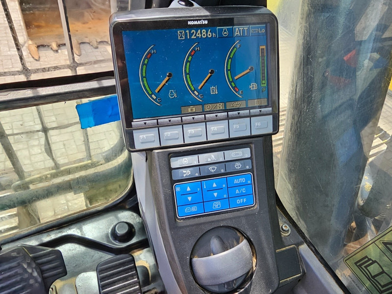 Escavadora de rastos Komatsu PC210LC-8: foto 15
