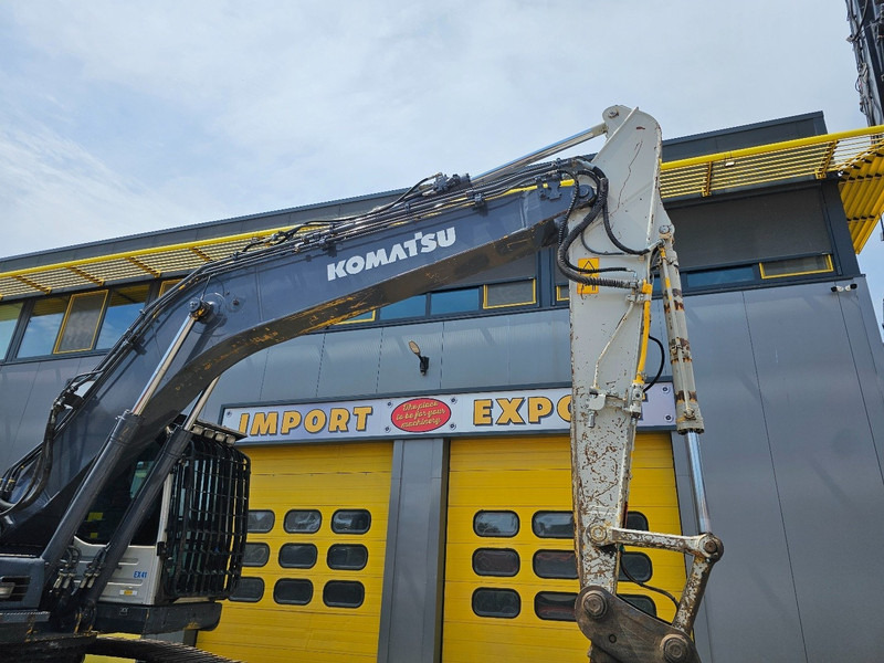 Escavadora de rastos Komatsu PC210LC-8: foto 8