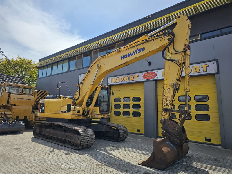 Escavadora de rastos Komatsu PC210LC-8: foto 6