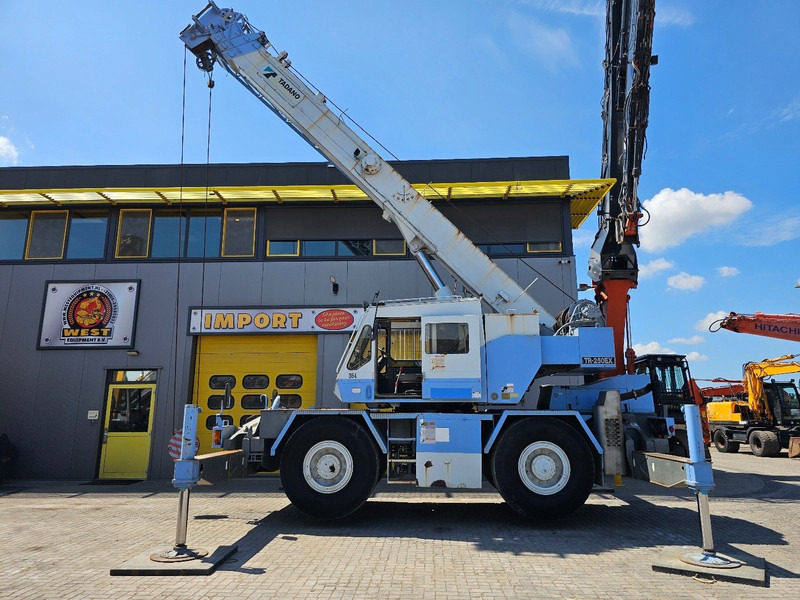 Tadano TR250E - Grua todo o terreno: foto 5 Tadano TR250E - Grua todo o terreno: foto 5