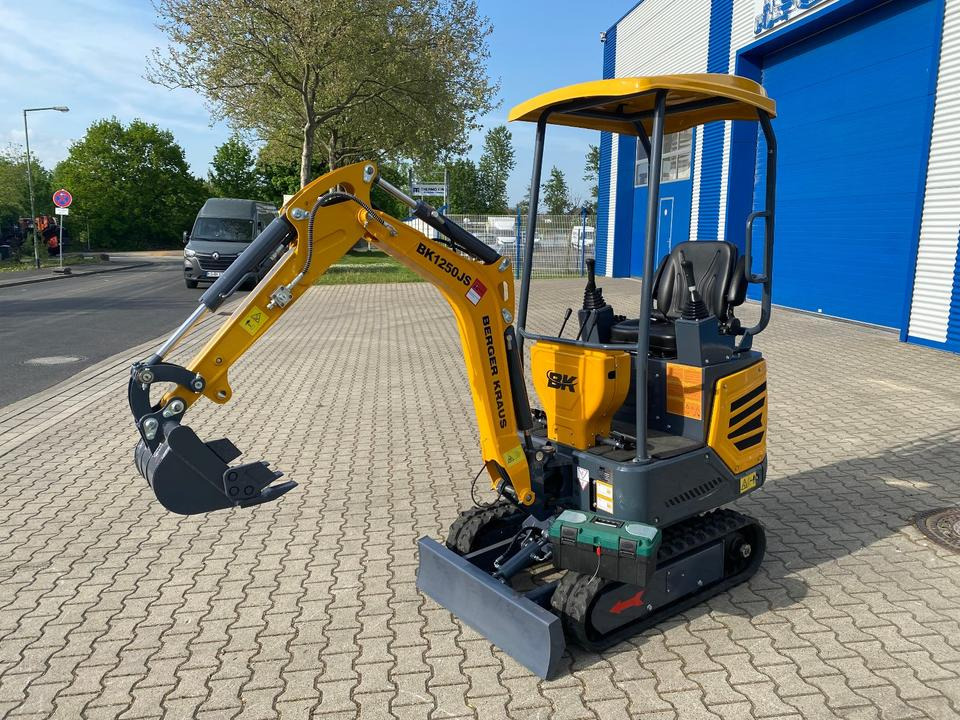 Minibagger BK1250JS + Schaufelpaket *INKL.19% MWST*KUBOTA*BERGER KRAUS*JOYSTICK*SOFORT!* - Mini escavadeira: foto 1 Minibagger BK1250JS + Schaufelpaket *INKL.19% MWST*KUBOTA*BERGER KRAUS*JOYSTICK*SOFORT!* - Mini escavadeira: foto 1