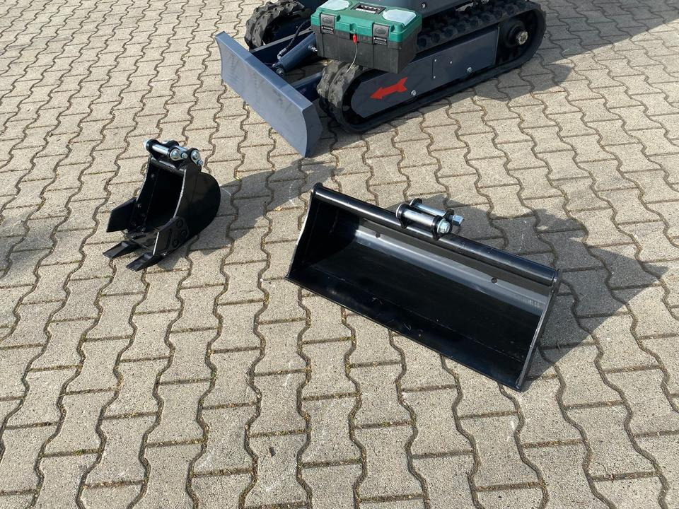 Minibagger BK1250JS + Schaufelpaket *INKL.19% MWST*KUBOTA*BERGER KRAUS*JOYSTICK*SOFORT!* - Mini escavadeira: foto 4 Minibagger BK1250JS + Schaufelpaket *INKL.19% MWST*KUBOTA*BERGER KRAUS*JOYSTICK*SOFORT!* - Mini escavadeira: foto 4