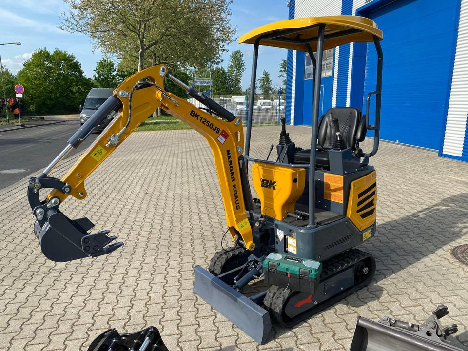 Minibagger BK1250JS + Zubehör *INKL.19% MWST*KUBOTA*BERGER KRAUS*JOYSTICK*SOFORT!* - Mini escavadeira: foto 4 Minibagger BK1250JS + Zubehör *INKL.19% MWST*KUBOTA*BERGER KRAUS*JOYSTICK*SOFORT!* - Mini escavadeira: foto 4